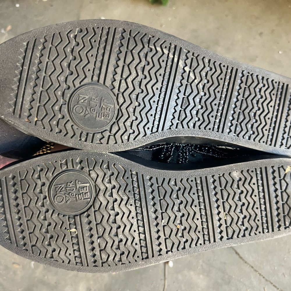 Onex Black Beaded Slip-On Shoes - Picture 4 of 5